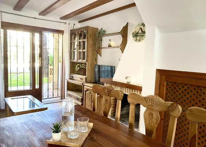 Primera Linea De Playa, Bahia Azul 41-b